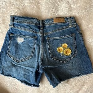 Hollister Sun Flower Embroidered Jean Shorts